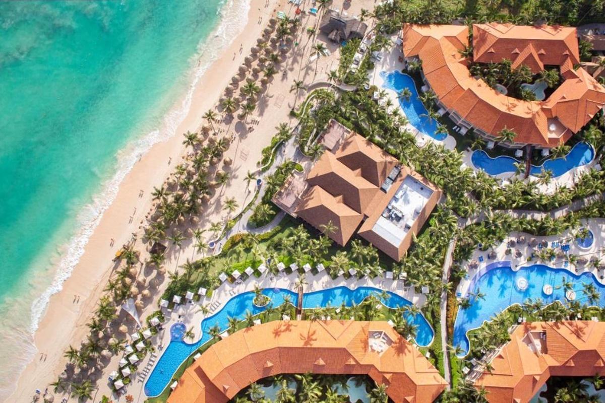 Majestic Elegance Punta Cana (Adults Only) Экстерьер фото Aerial view of the resort